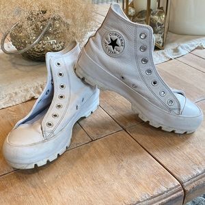 Converse White Leather Platforms Size 8- needs new laces